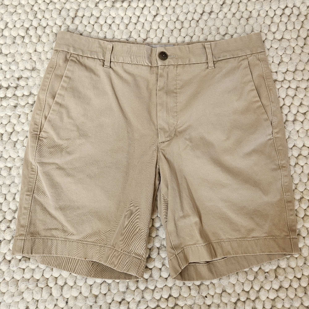 Men's Everlane 7" Chino Shorts~32~ Tan Khaki Color